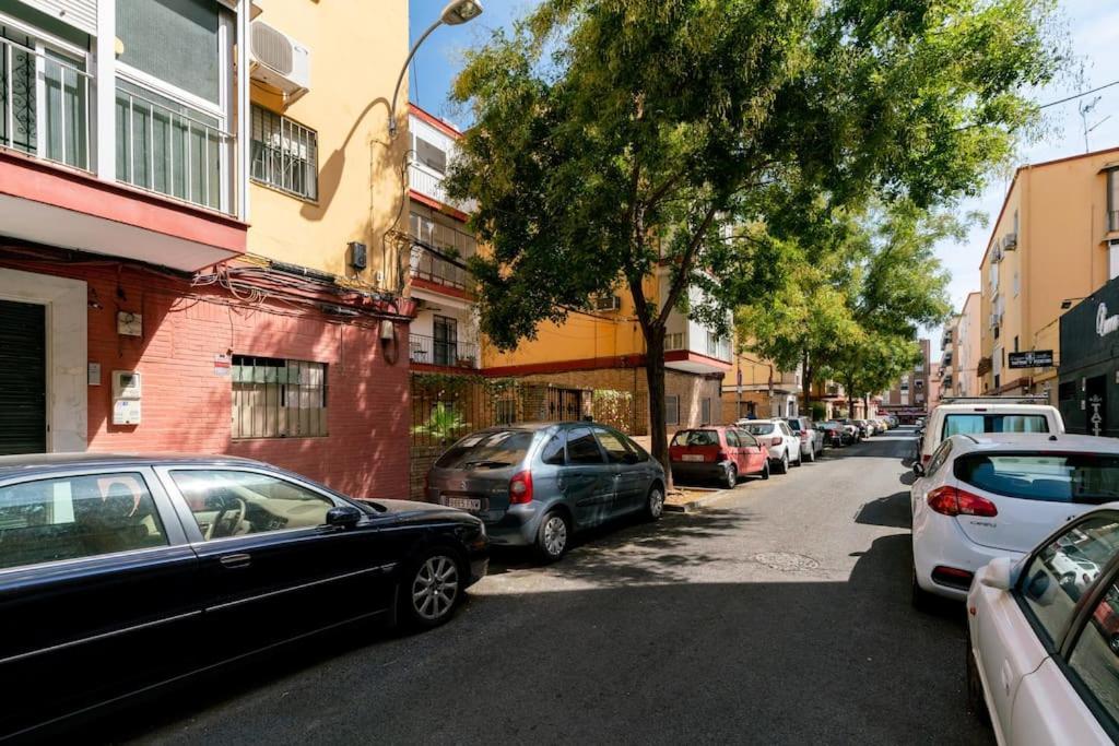 Apartamento Moderno En Triana 2 Dormitorios Y Aire Acondicionado Севілья Екстер'єр фото