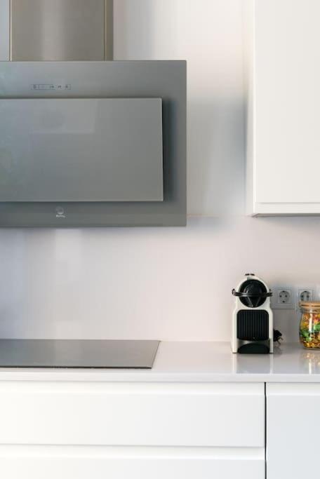 Apartamento Moderno En Triana 2 Dormitorios Y Aire Acondicionado Севілья Екстер'єр фото