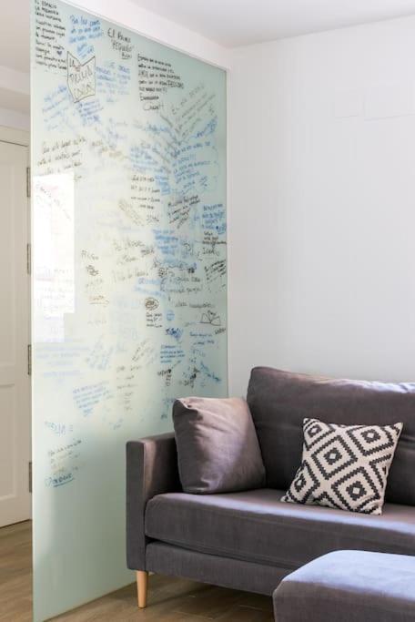Apartamento Moderno En Triana 2 Dormitorios Y Aire Acondicionado Севілья Екстер'єр фото