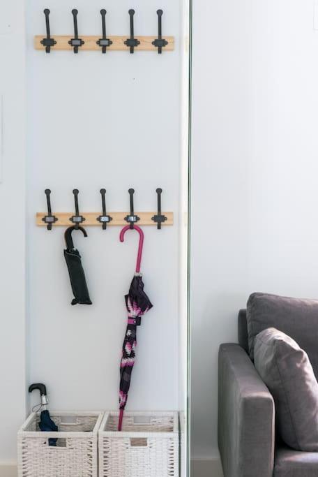 Apartamento Moderno En Triana 2 Dormitorios Y Aire Acondicionado Севілья Екстер'єр фото
