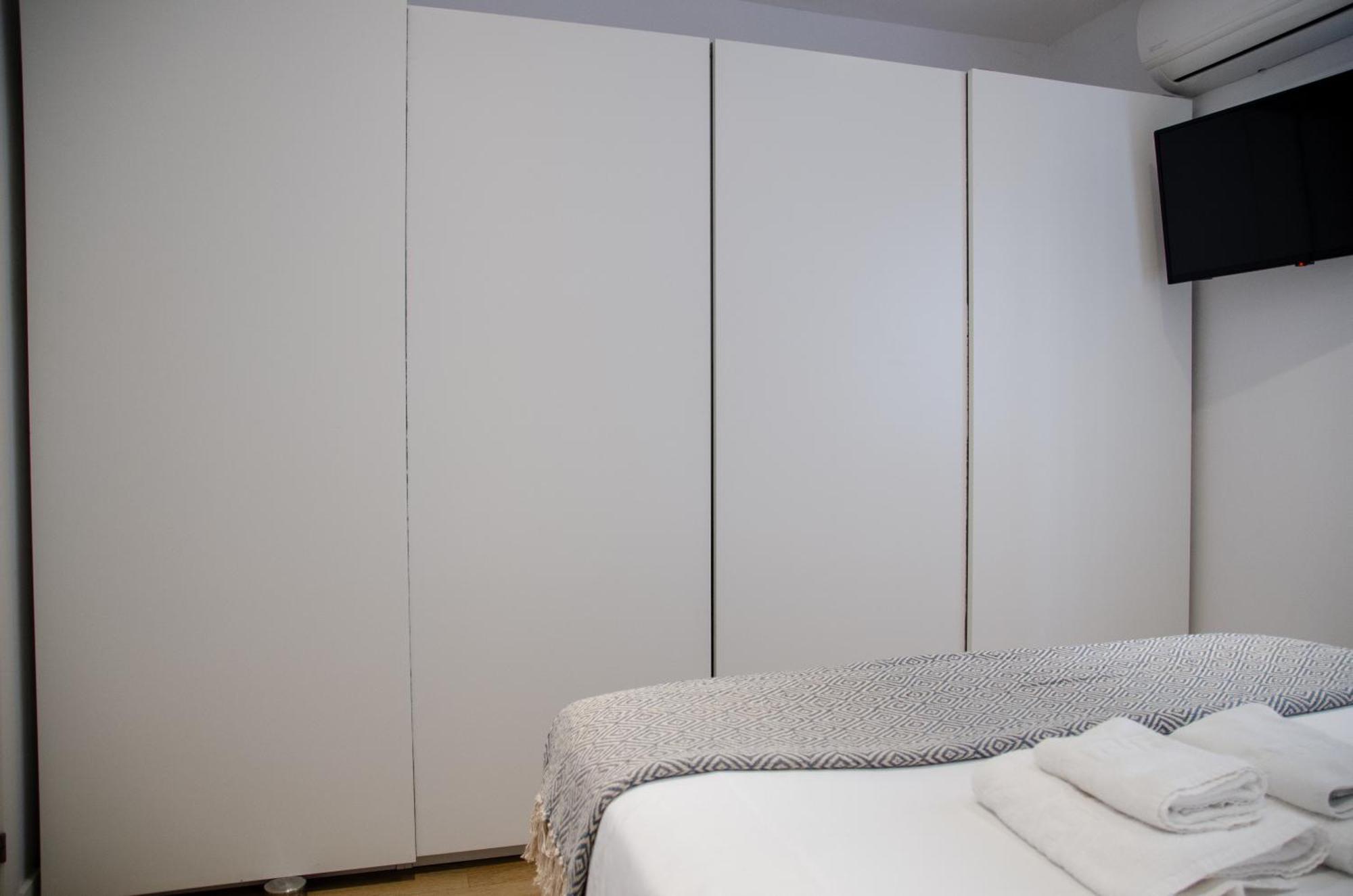 Apartamento Moderno En Triana 2 Dormitorios Y Aire Acondicionado Севілья Екстер'єр фото