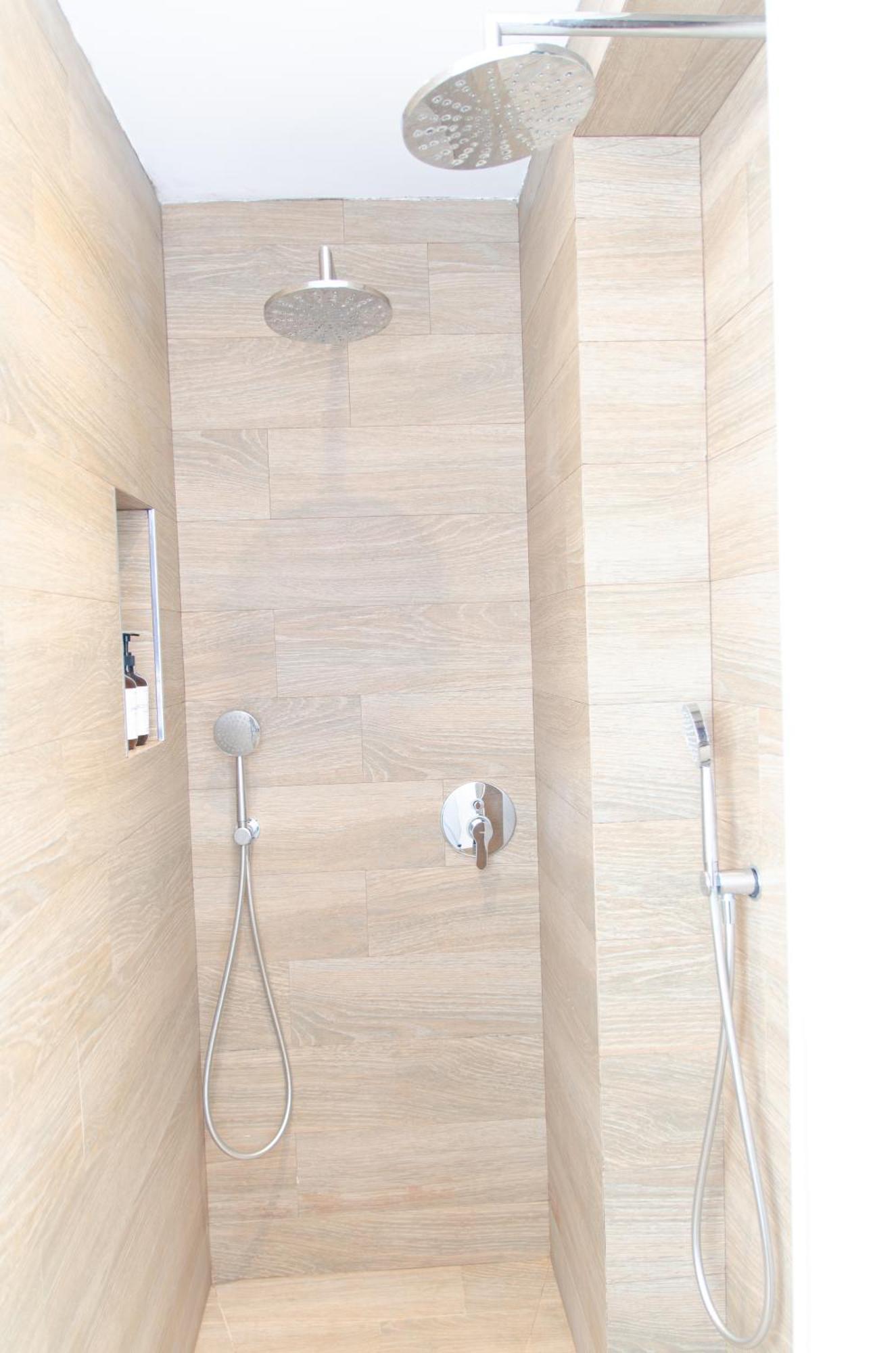 Apartamento Moderno En Triana 2 Dormitorios Y Aire Acondicionado Севілья Екстер'єр фото