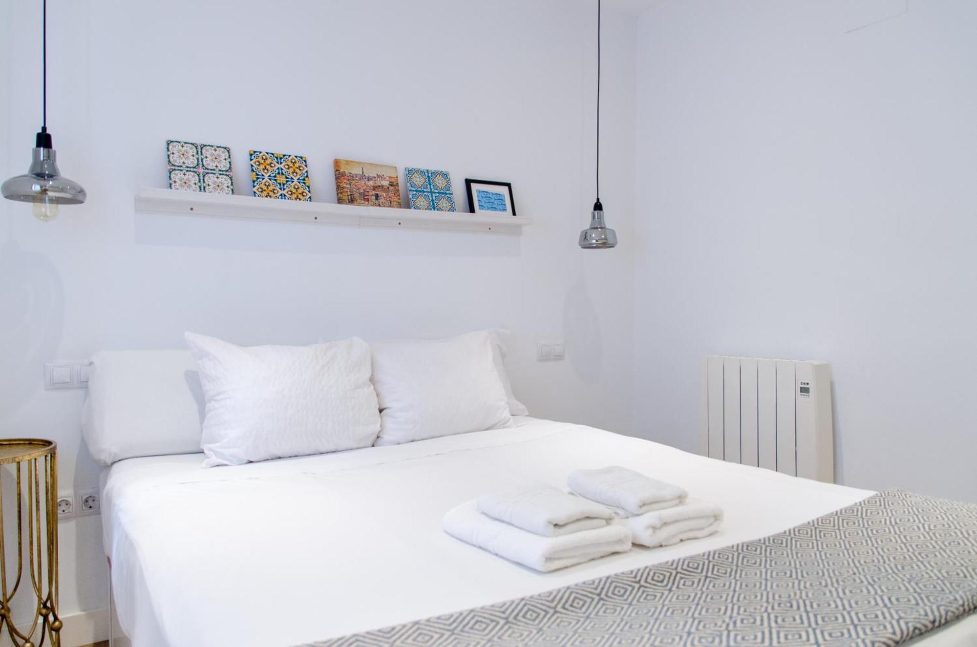 Apartamento Moderno En Triana 2 Dormitorios Y Aire Acondicionado Севілья Екстер'єр фото