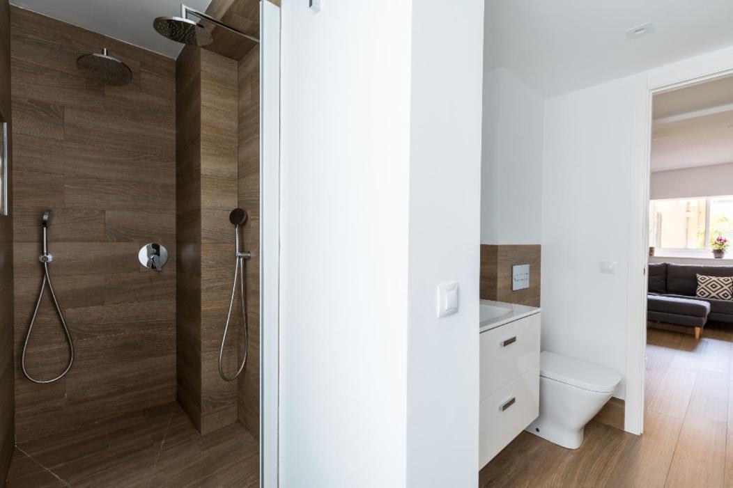 Apartamento Moderno En Triana 2 Dormitorios Y Aire Acondicionado Севілья Екстер'єр фото